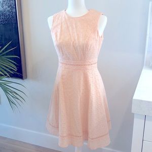 Pastel peach /blush cotton eyelet sz 4 summer petite dress
